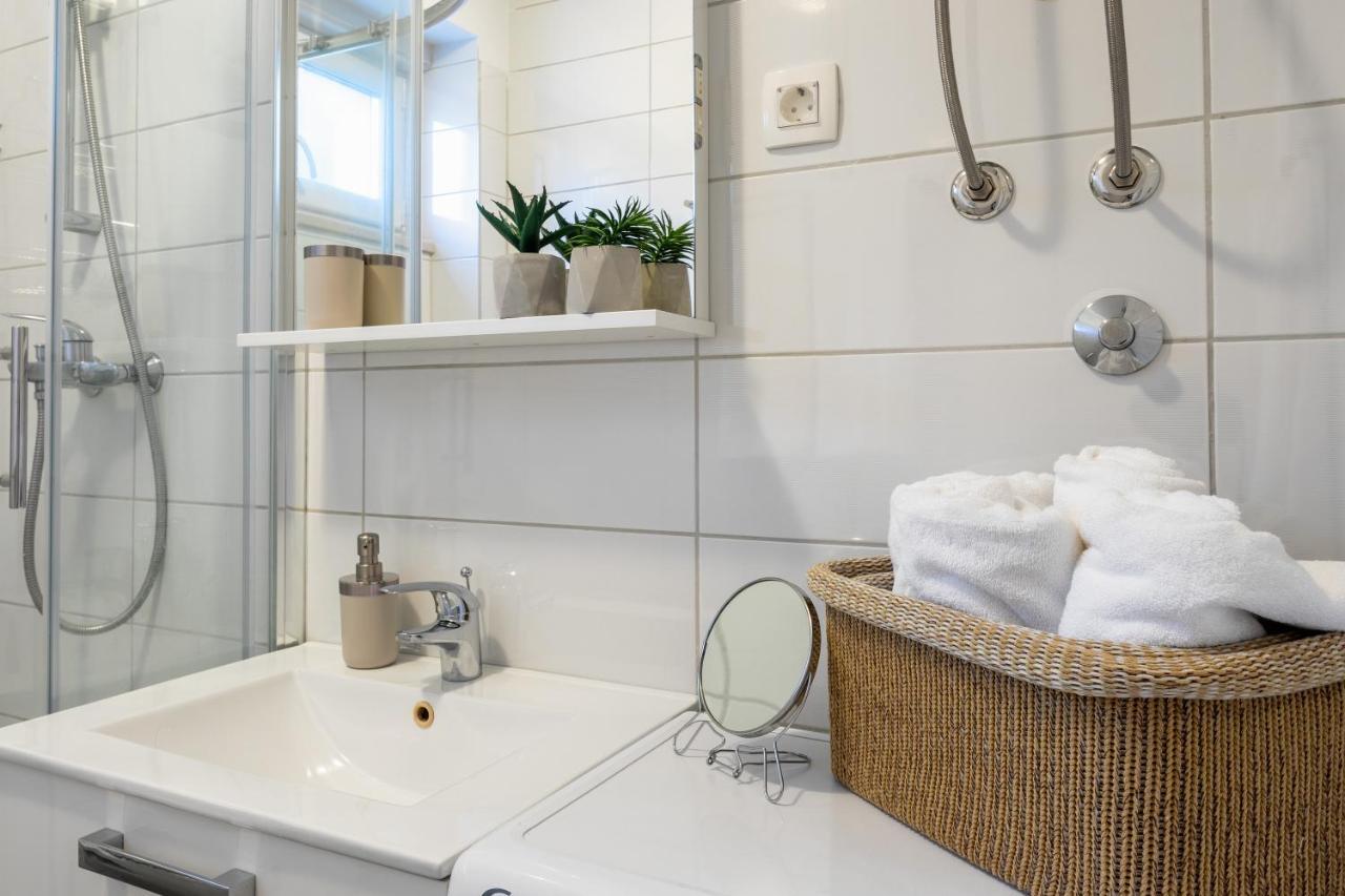 Apartman Olive Supetar Exterior photo